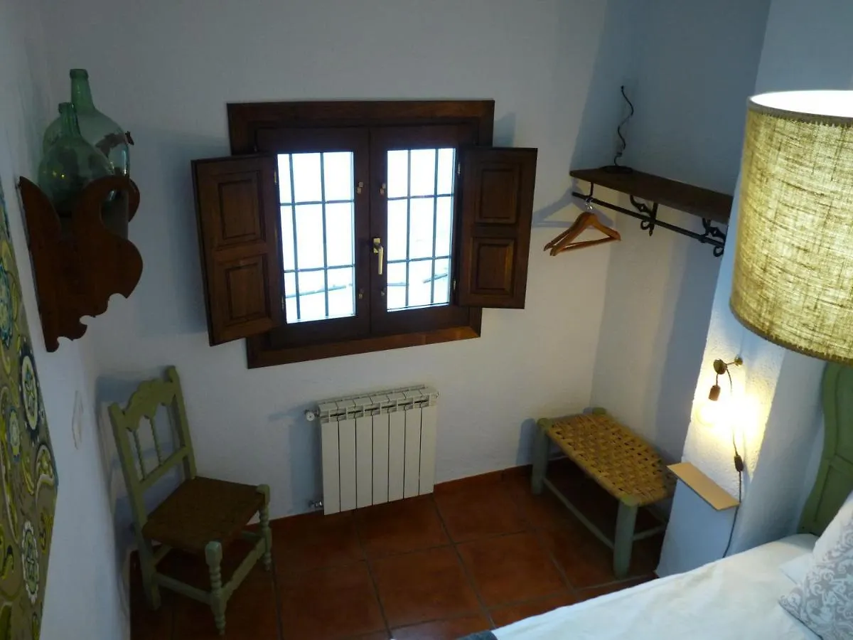 La Casa de Paca Villa Capileira 0*,